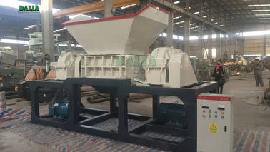 Low Rotation Rate Plastic Scrap Crusher Machine Easy Operation Environmental Protection