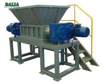 Steel / Plastic Single Shaft Shredder Machine 45KW Power Reliable Utilization